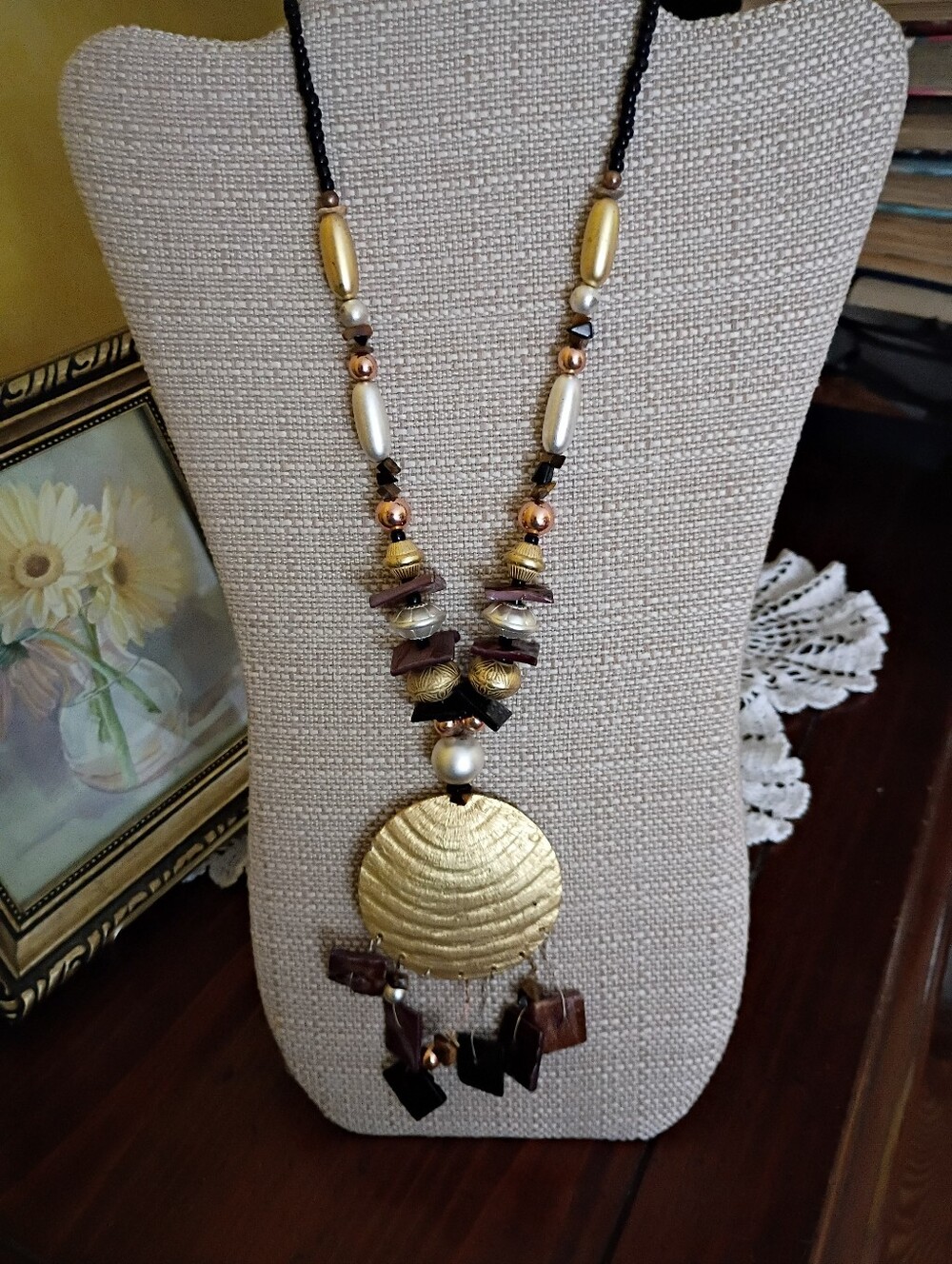Elegant Statement Gold Disc Beaded Pendant Necklace with Brown Accents
